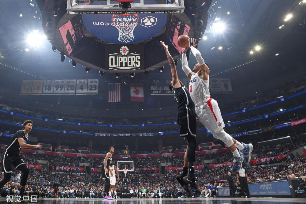 另一位焦点 另一位焦点